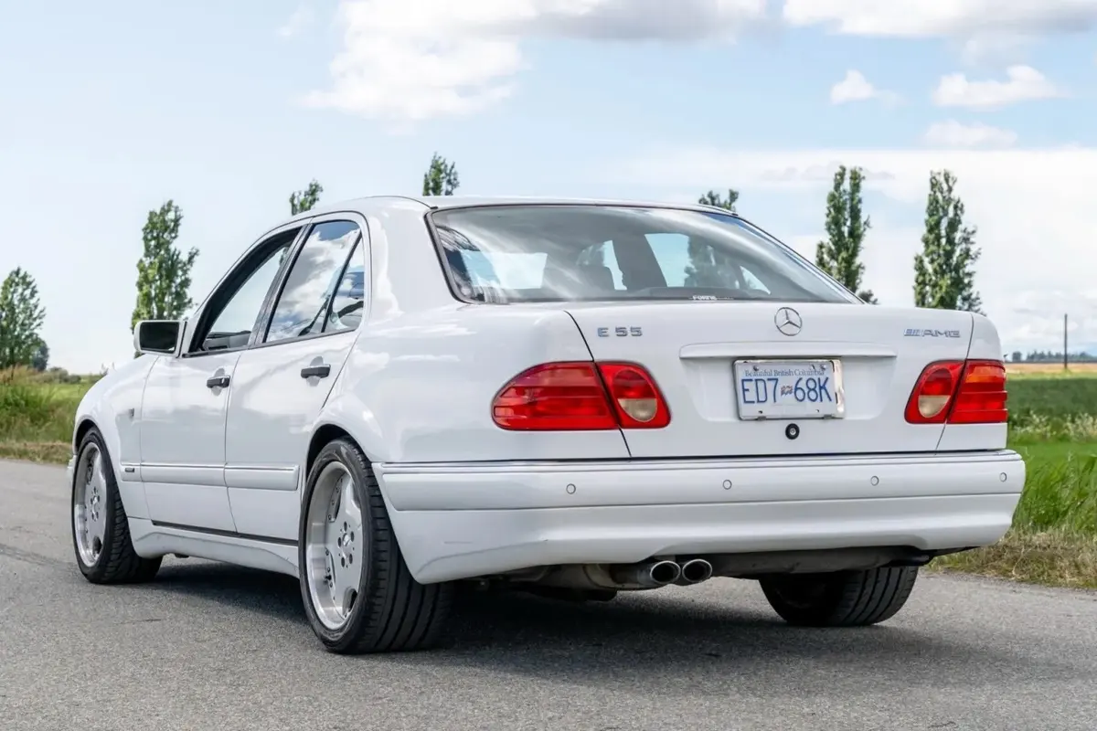 1998 Mercedes-Benz E55 AMG Widebody JDM — photo 2
