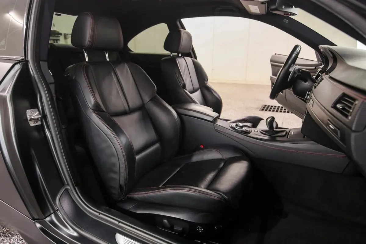 2011 BMW M3 Coupe Frozen Black — photo 4