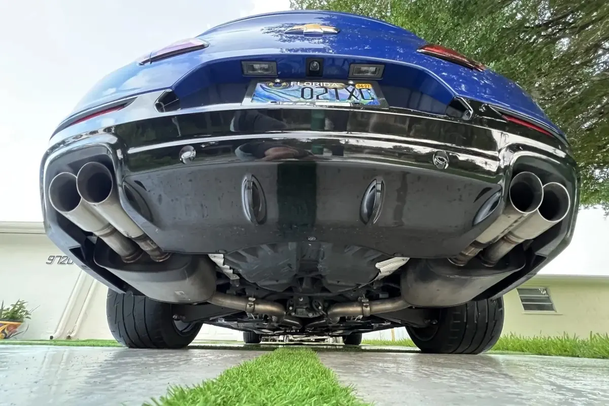 2017 Chevrolet SS Sedan 6 Speed — photo 8