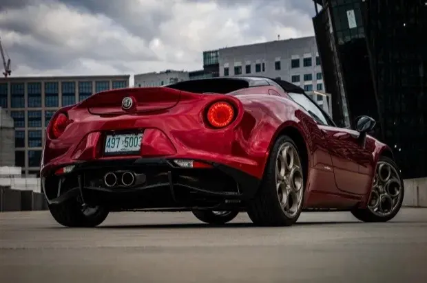 396 Mile 2020 Alfa Romeo 4C Spider 33 Stradale Tributo 33/33 — photo 2