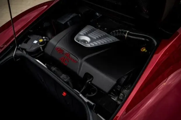 396 Mile 2020 Alfa Romeo 4C Spider 33 Stradale Tributo 33/33 — photo 7