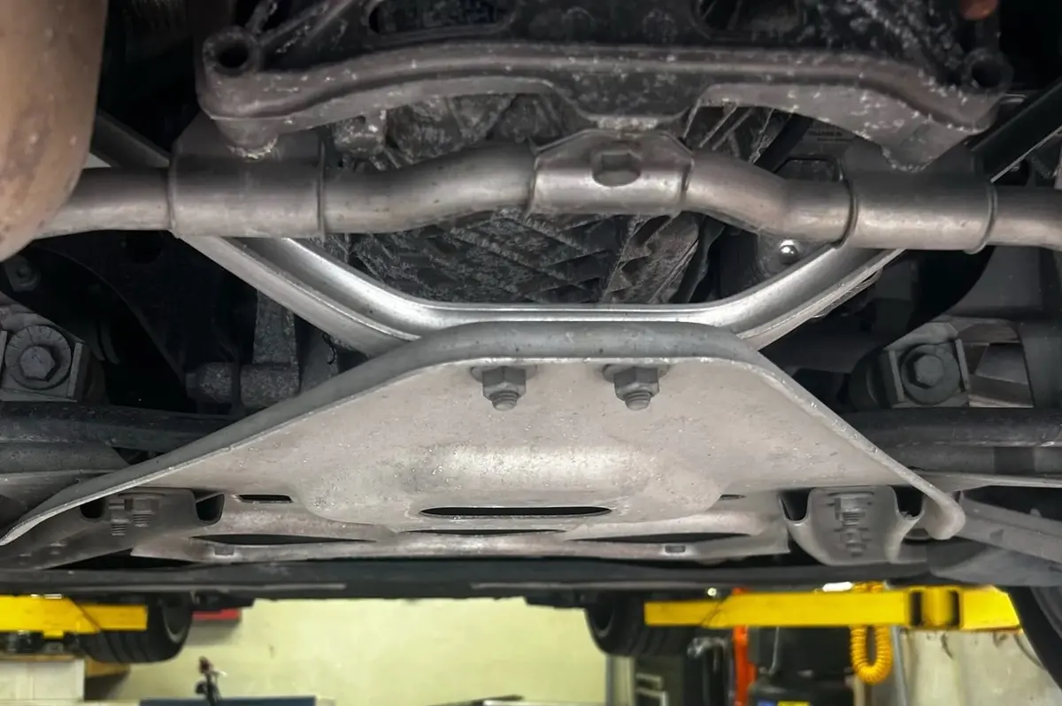 2015 PORSCHE CAYMAN S 6 SPEED — photo 7