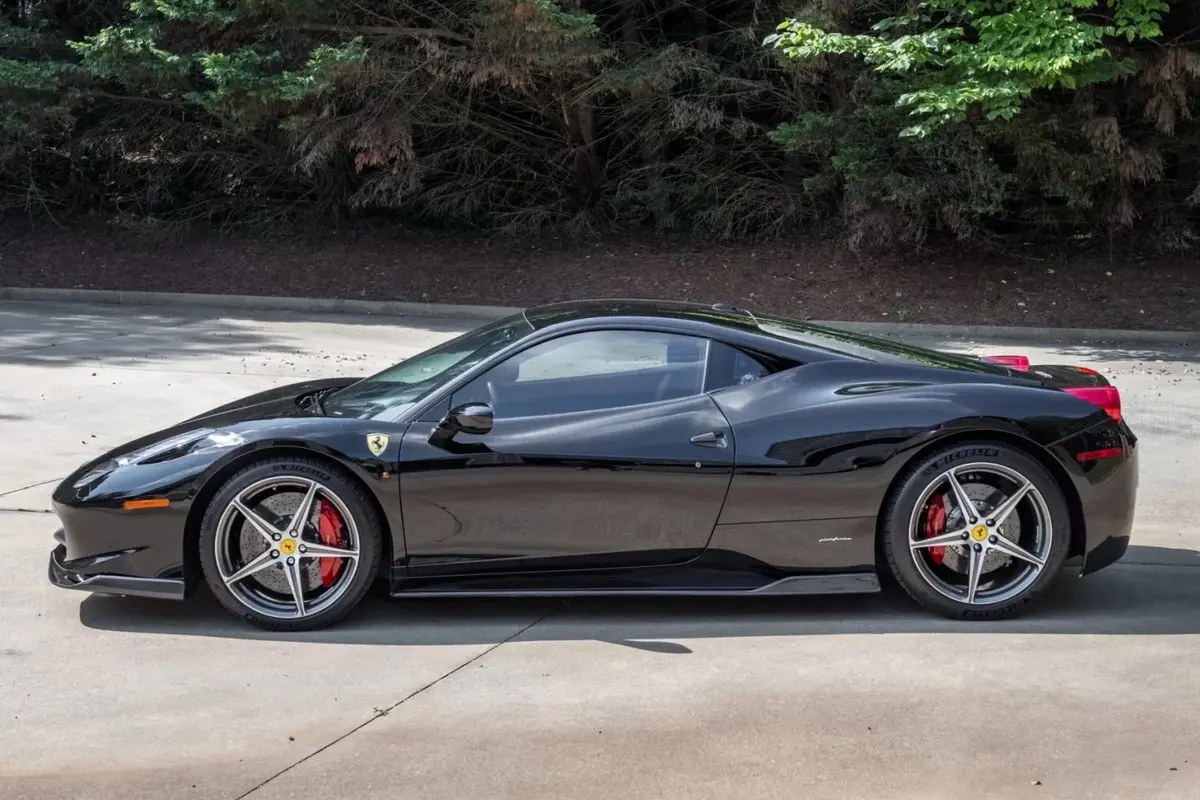 2010 Ferrari 458 Italia — photo 3