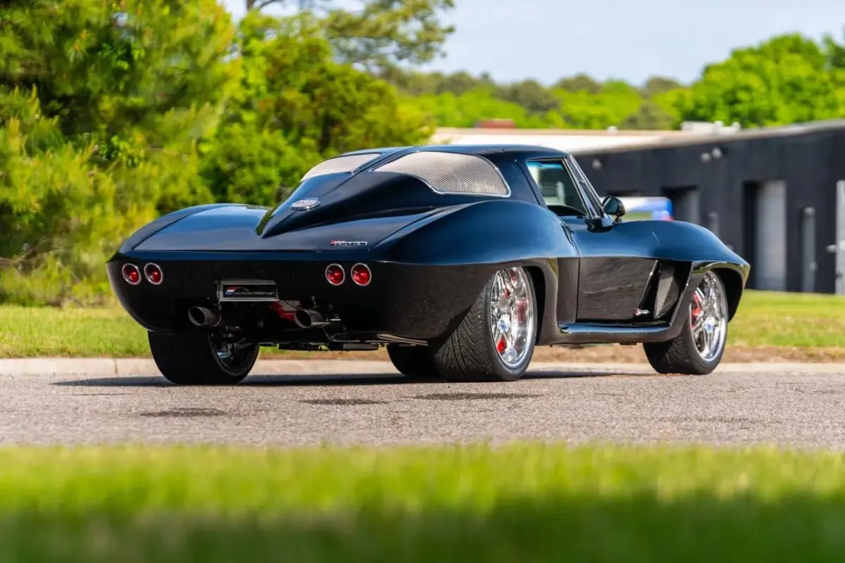 1963 Chevrolet Corvette Split Window Coupe “V7 Twin Turbo” — photo 2