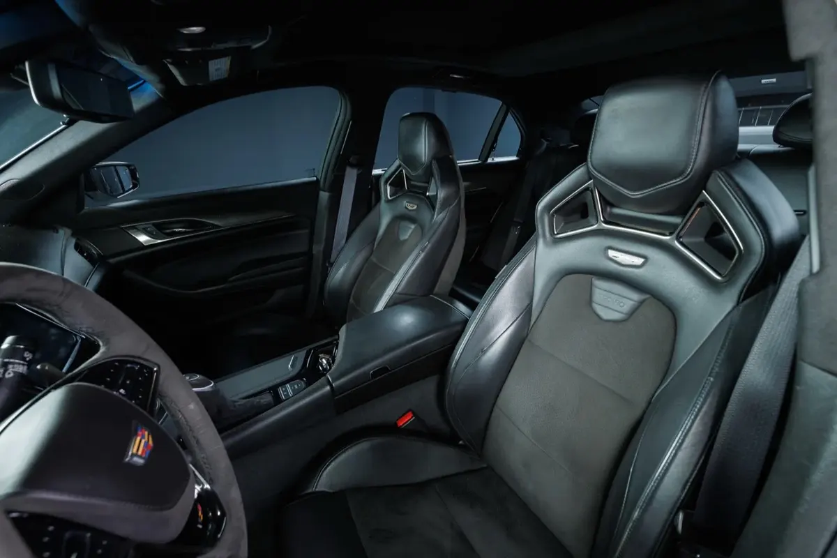 2017 Cadillac CTS V Hennessey HPE800 — photo 4