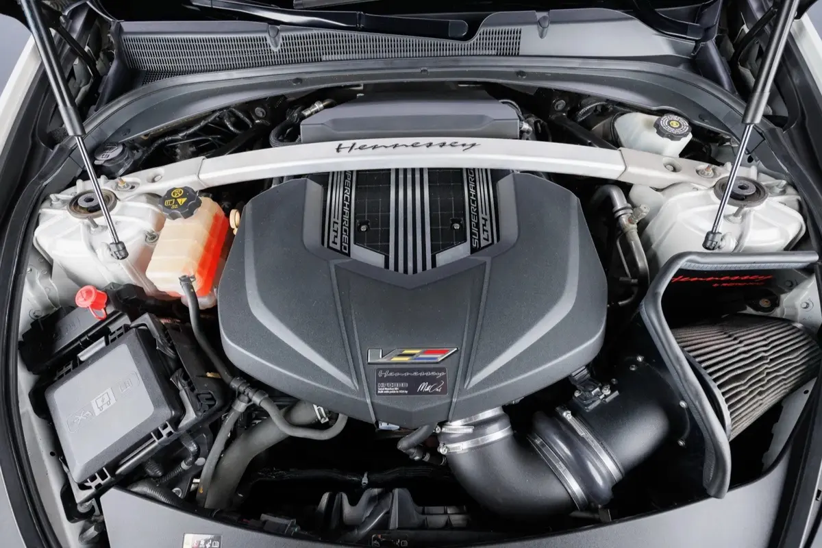 2017 Cadillac CTS V Hennessey HPE800 — photo 7