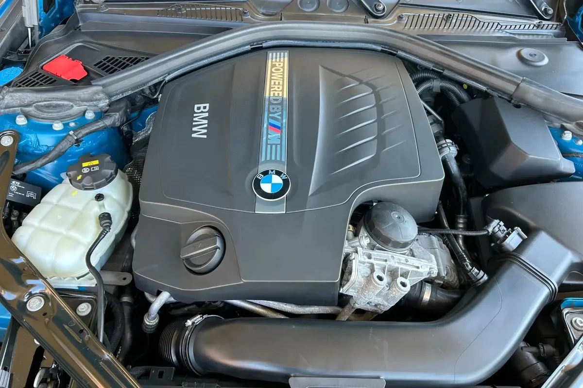 52K KM BMW M2 — photo 6